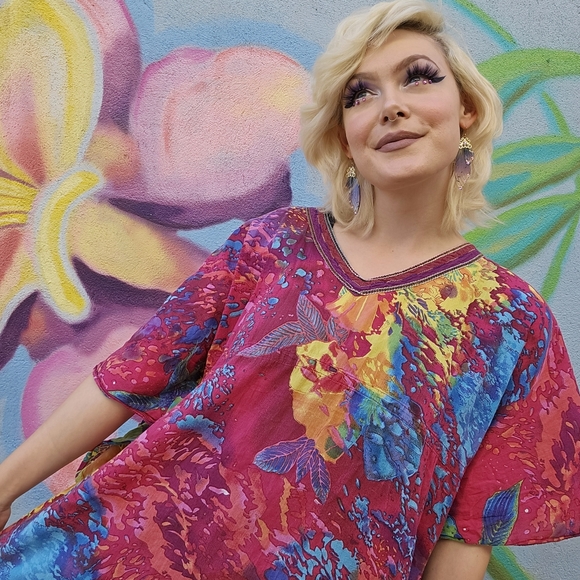 BIBA Vintage Rainbow Watercolor Style Abstract Paint Splatter Batwing Top - Picture 10 of 16